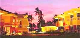Coconut Grove Resort in Night view,Coconut Grove Goa: Accommodation in Goa Deluxe room in goa hotel in betalbatim beaches packages and tariff of goa hotels Coconut Grove. 