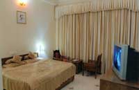 HOTEL SHIVALIK,Hotel Shivalik,hotel shivalik,Hotel Shivalik View Chandigarh, Shivalik View Chandigarh, 2 star hotels in chandigarh,Hoteles en la India,Hôtels en Inde,Hotels in Indien.