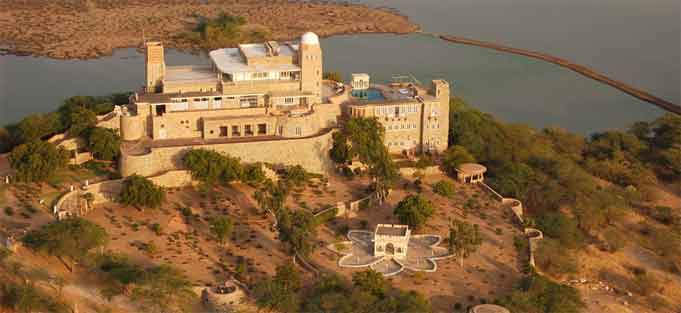 Sardar Samand Palace