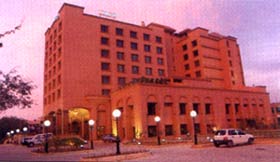 Welcome to Holiday inn hotel Agra.... for more details and tariff please click here..