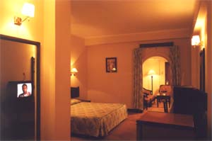 Suite,Hotel International, International Hotel Cochin, Hotels Cochin, Ernakulam, Kerala,India.