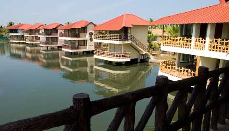 Kalathil Resorts - Kumarakom A Wonderful Backwater Stay In Noth Kumarakom, Kerala.