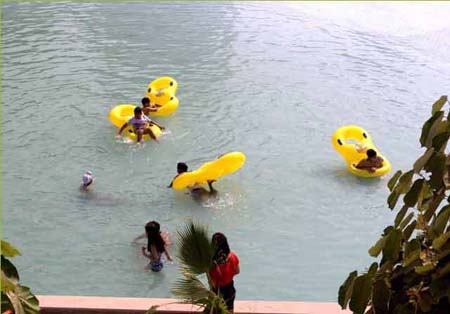 Wave-Pool