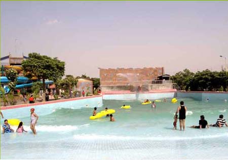 Wave-Pool1