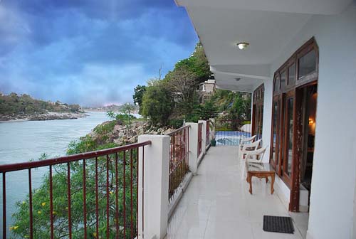 Ganga Beach Resort b1