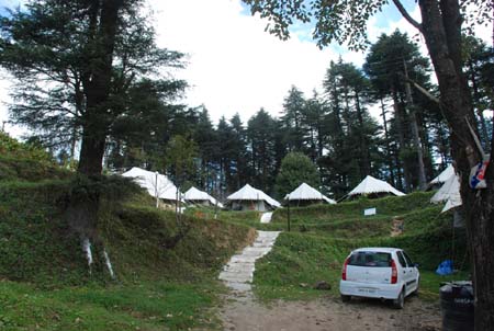 Camp Kanatal Parking